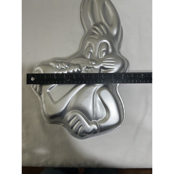 Bugs Bunny Wilton Cake Pan 502-7598 vintage cartoon Warner Brothers - Picture 6 of 8